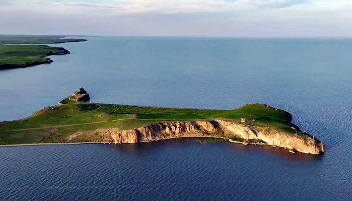 草原深处的“大海”