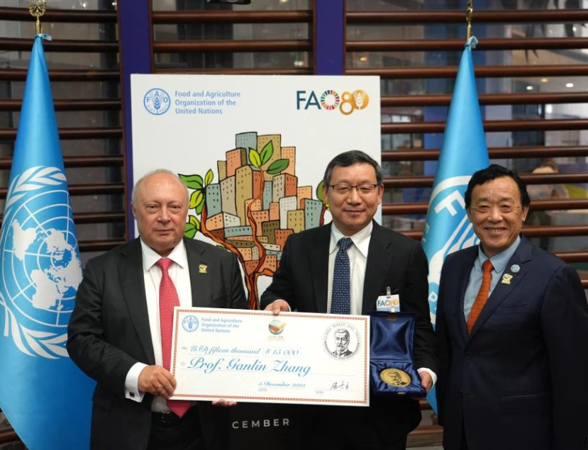 中国科学家获颁格林卡世界土壤奖