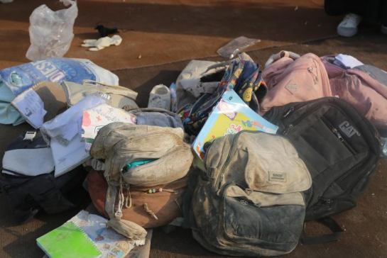 遭袭击的伊朗米纳卜市小学