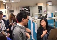 香港2学生抵制普通话辱师被停学 今将向教师道歉