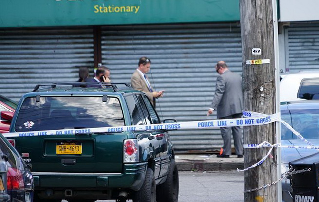 美国纽约发生枪击案致3人死亡