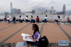 香港举办“全港青少年绘画日”