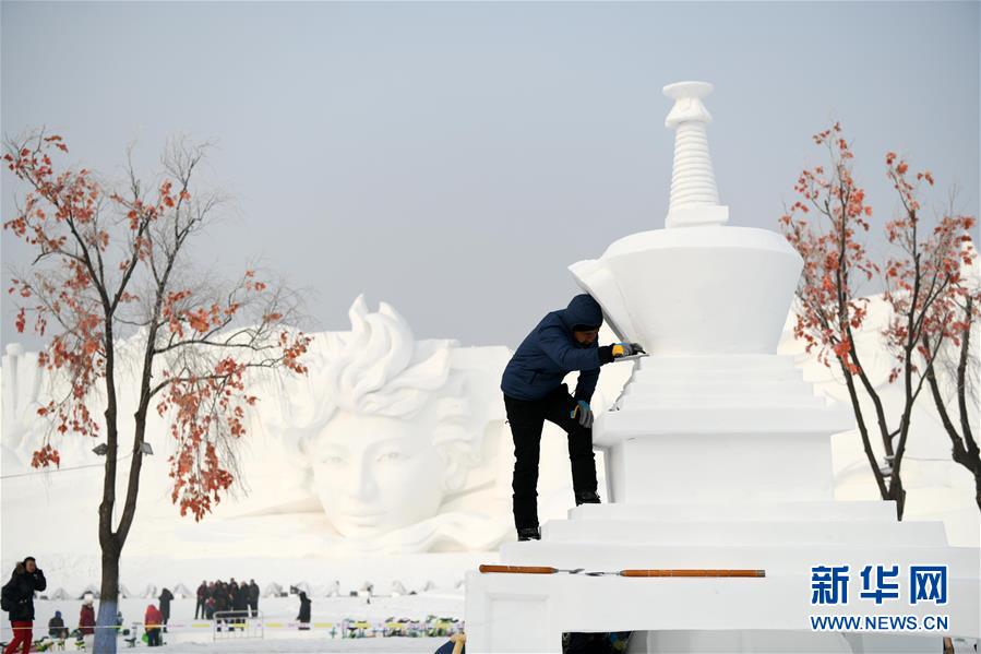 （社会）（6）哈尔滨国际雪雕比赛落幕 