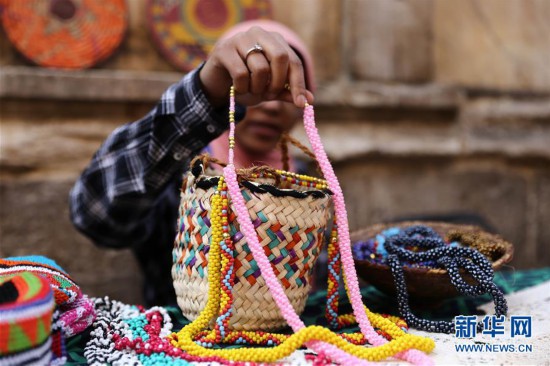 （国际）（4）埃及：妇女节手工艺品展