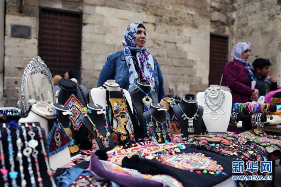 （国际）（1）埃及：妇女节手工艺品展